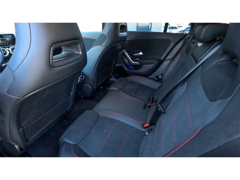 Mercedes-Benz CLA-Klasse Shooting Brake 180 Bns Sol. AMG | Pano | Sfeer | Multibeam | Memory
