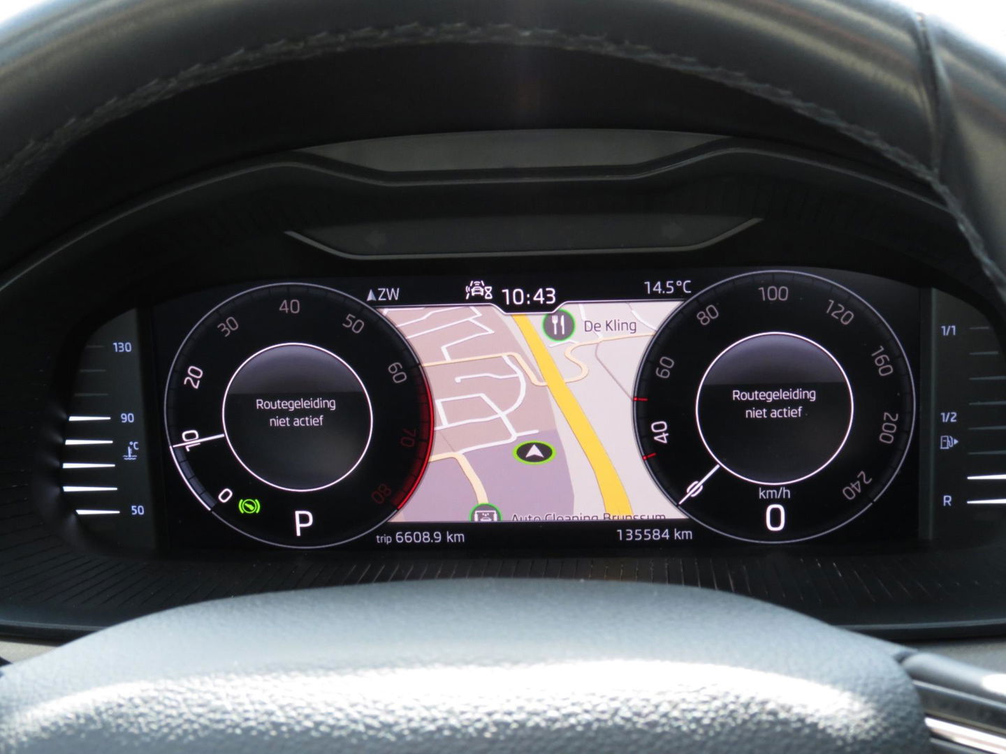 Škoda Kamiq 1.0 TSI Business Edition AUTOMAAT | PANORAMADAK | 18 INCH VELGEN | APPLE CARPLAY | SOUND SYSTEM | DAB+ | KEYLESS |