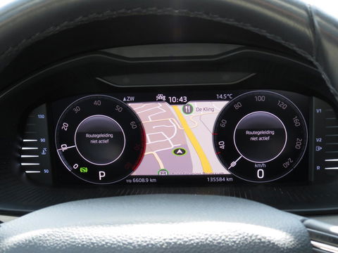 Škoda Kamiq 1.0 TSI Business Edition AUTOMAAT | PANORAMADAK | 18 INCH VELGEN | APPLE CARPLAY | SOUND SYSTEM | DAB+ | KEYLESS |