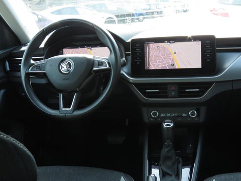 Škoda Kamiq 1.0 TSI Business Edition AUTOMAAT | PANORAMADAK | 18 INCH VELGEN | APPLE CARPLAY | SOUND SYSTEM | DAB+ | KEYLESS |