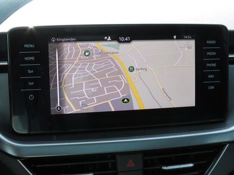 Škoda Kamiq 1.0 TSI Business Edition AUTOMAAT | PANORAMADAK | 18 INCH VELGEN | APPLE CARPLAY | SOUND SYSTEM | DAB+ | KEYLESS |