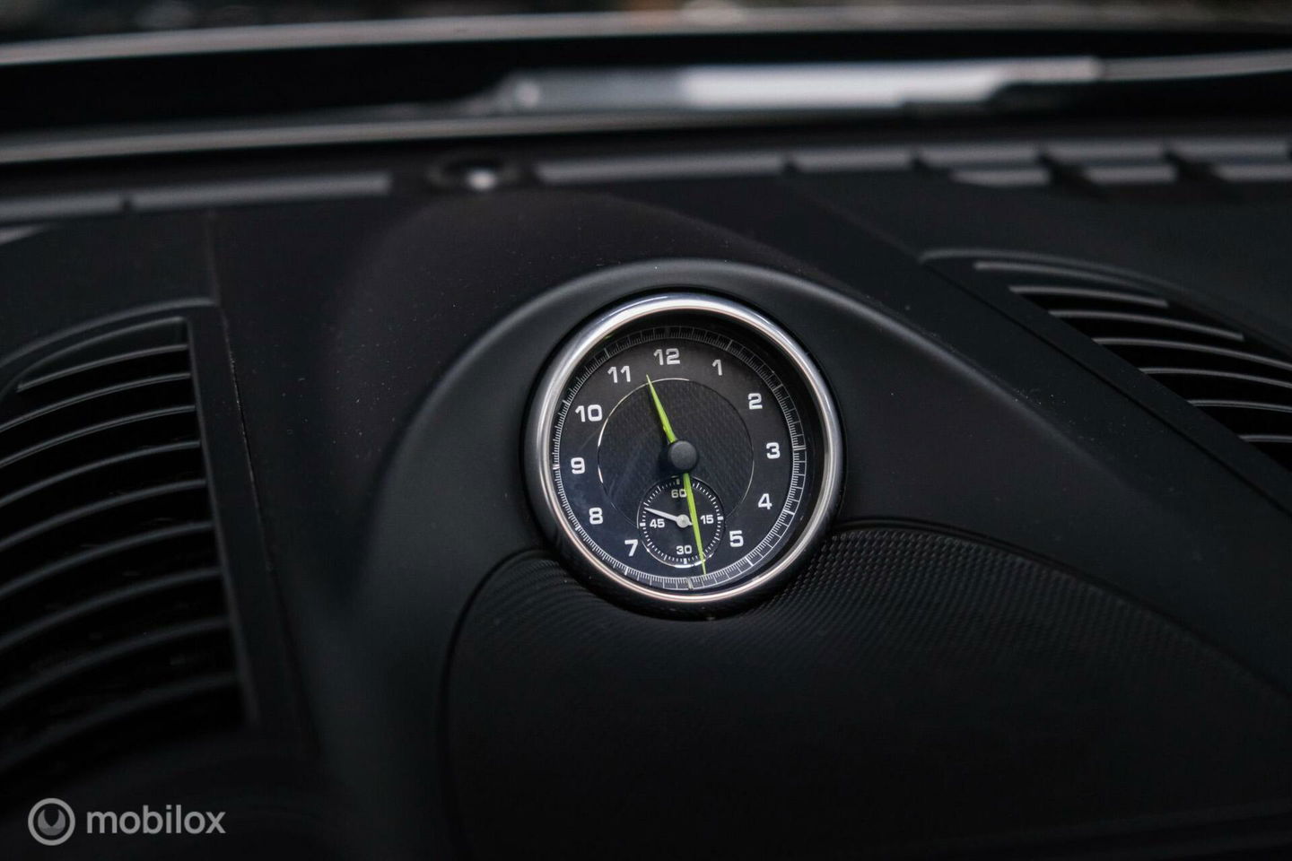 Porsche Cayenne 3.0 E-Hybrid Platinum Edition | Dealer OH | Trekhaak | Stoelkoeling | 360 cam | Panoramadak | Adaptive |