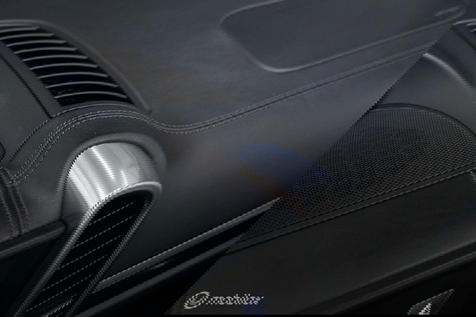 Porsche Cayenne 3.0 E-Hybrid Platinum Edition | Dealer OH | Trekhaak | Stoelkoeling | 360 cam | Panoramadak | Adaptive |