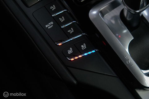 Porsche Cayenne 3.0 E-Hybrid Platinum Edition | Dealer OH | Trekhaak | Stoelkoeling | 360 cam | Panoramadak | Adaptive |