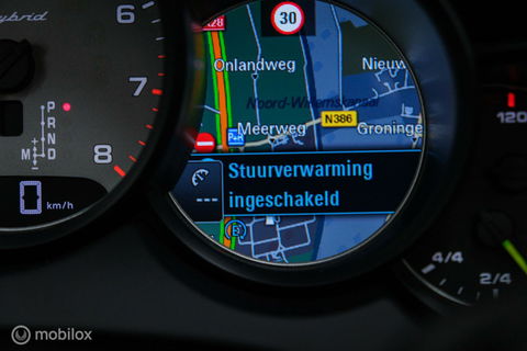 Porsche Cayenne 3.0 E-Hybrid Platinum Edition | Dealer OH | Trekhaak | Stoelkoeling | 360 cam | Panoramadak | Adaptive |