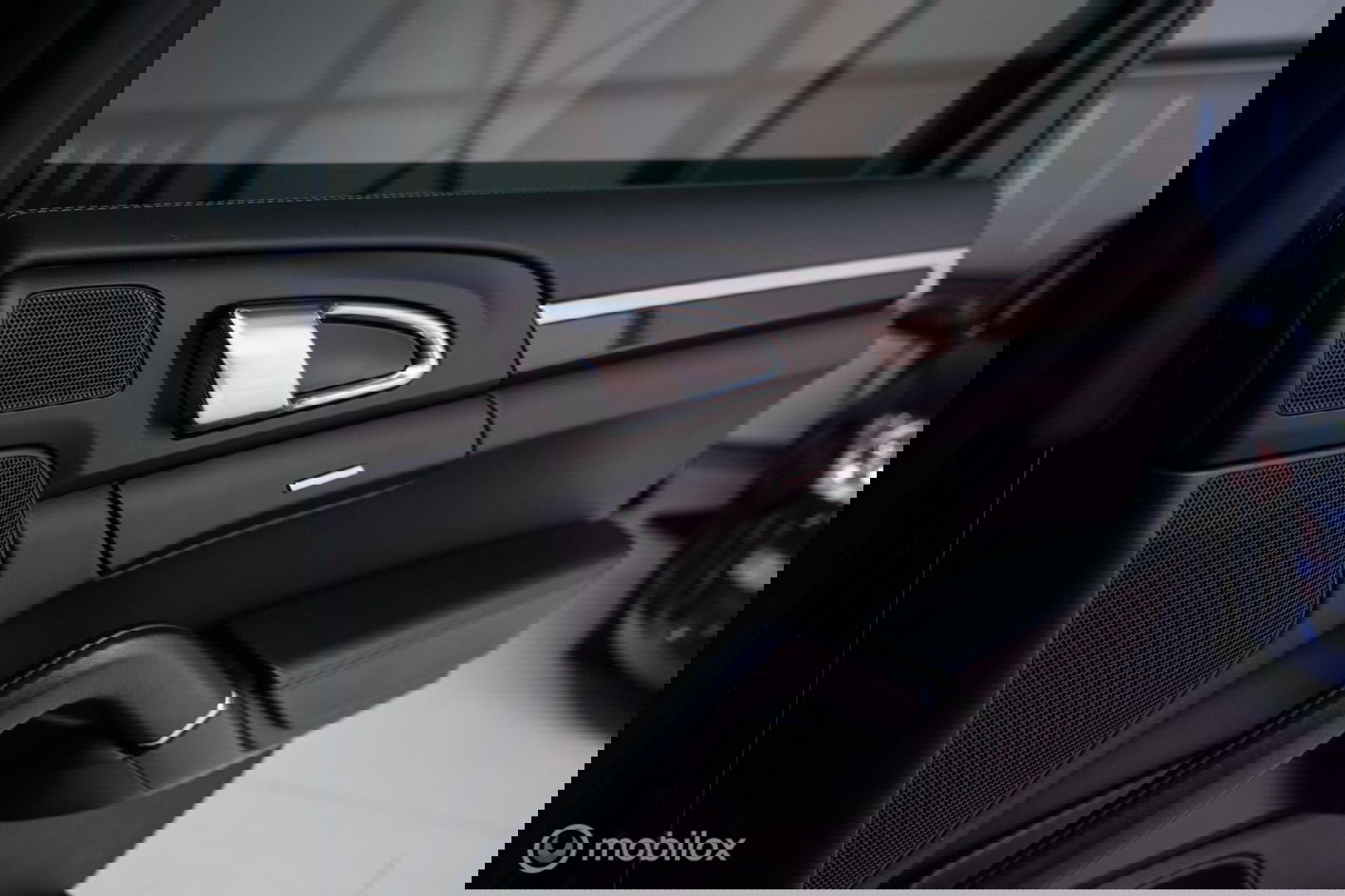 Porsche Cayenne 3.0 E-Hybrid Platinum Edition | Dealer OH | Trekhaak | Stoelkoeling | 360 cam | Panoramadak | Adaptive |
