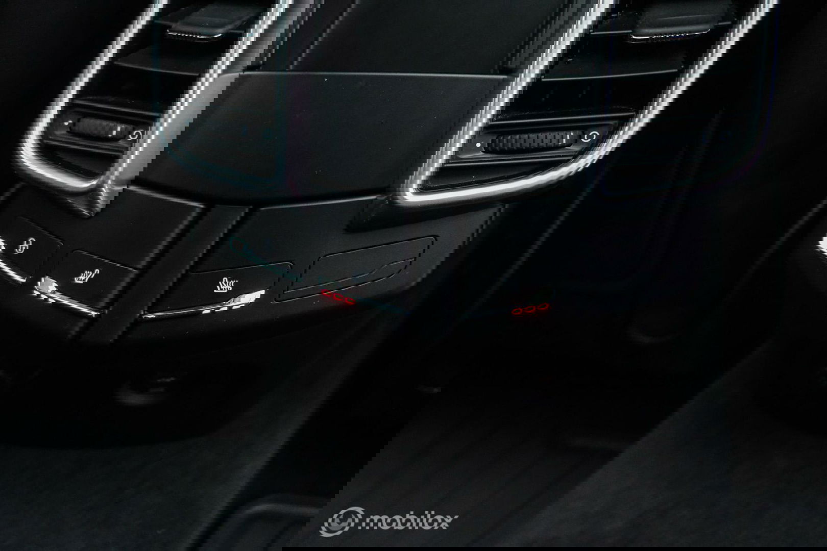 Porsche Cayenne 3.0 E-Hybrid Platinum Edition | Dealer OH | Trekhaak | Stoelkoeling | 360 cam | Panoramadak | Adaptive |