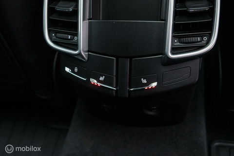 Porsche Cayenne 3.0 E-Hybrid Platinum Edition | Dealer OH | Trekhaak | Stoelkoeling | 360 cam | Panoramadak | Adaptive |