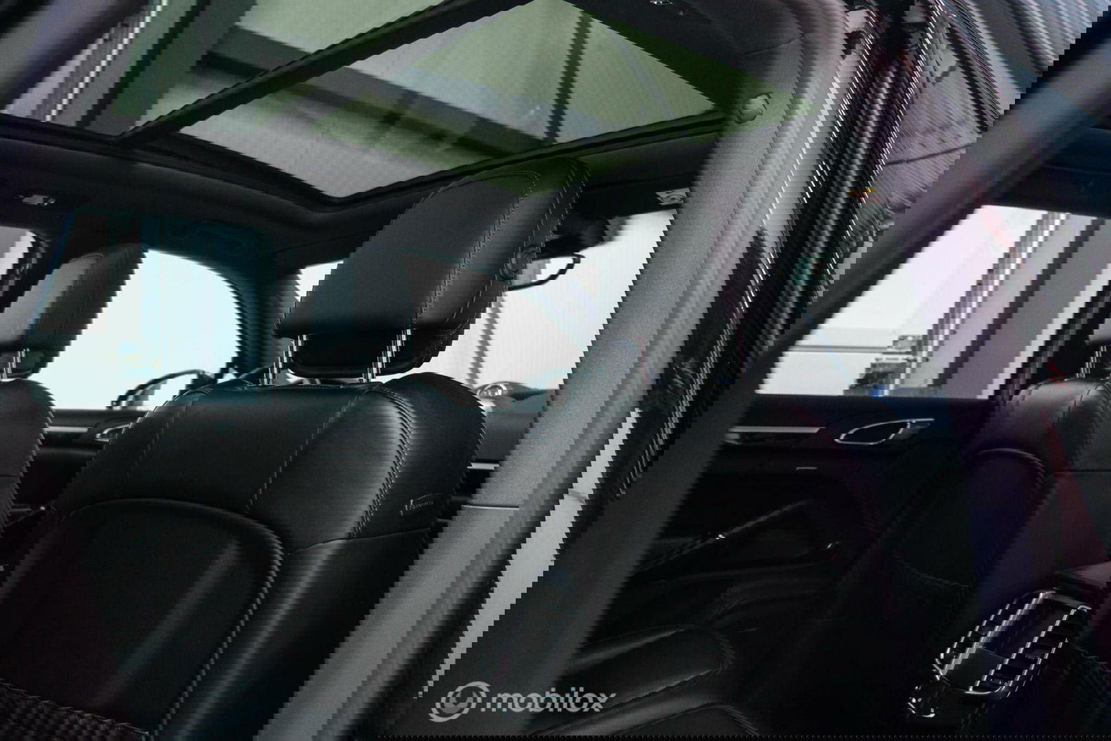 Porsche Cayenne 3.0 E-Hybrid Platinum Edition | Dealer OH | Trekhaak | Stoelkoeling | 360 cam | Panoramadak | Adaptive |