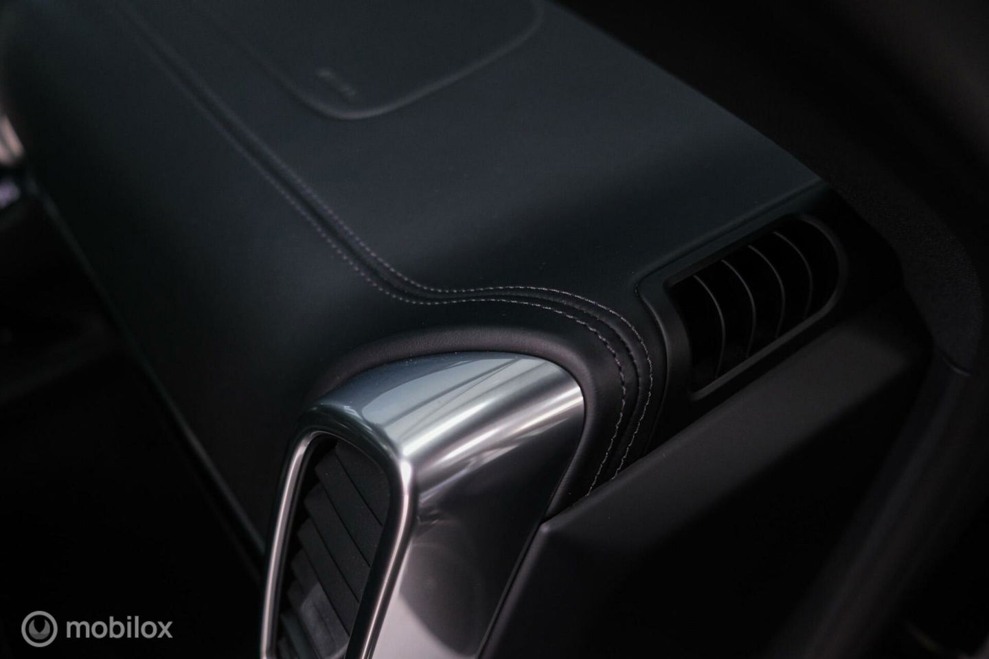 Porsche Cayenne 3.0 E-Hybrid Platinum Edition | Dealer OH | Trekhaak | Stoelkoeling | 360 cam | Panoramadak | Adaptive |