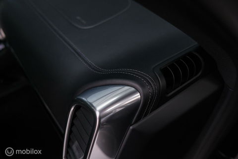 Porsche Cayenne 3.0 E-Hybrid Platinum Edition | Dealer OH | Trekhaak | Stoelkoeling | 360 cam | Panoramadak | Adaptive |