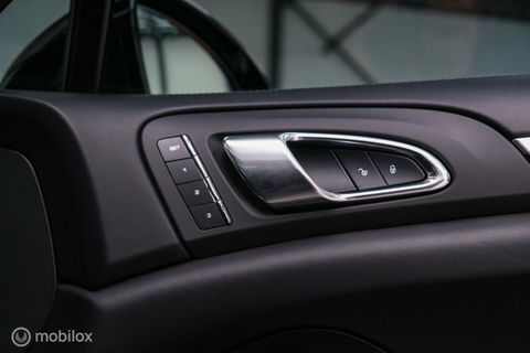 Porsche Cayenne 3.0 E-Hybrid Platinum Edition | Dealer OH | Trekhaak | Stoelkoeling | 360 cam | Panoramadak | Adaptive |
