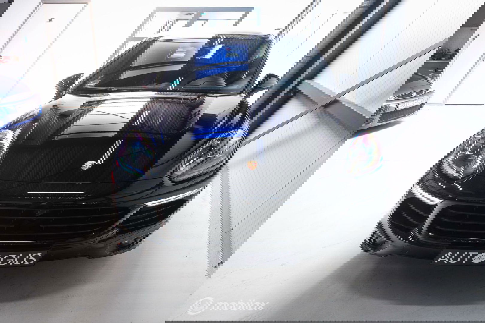 Porsche Cayenne 3.0 E-Hybrid Platinum Edition | Dealer OH | Trekhaak | Stoelkoeling | 360 cam | Panoramadak | Adaptive |