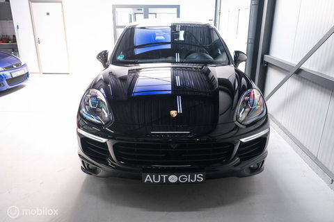 Porsche Cayenne 3.0 E-Hybrid Platinum Edition | Dealer OH | Trekhaak | Stoelkoeling | 360 cam | Panoramadak | Adaptive |