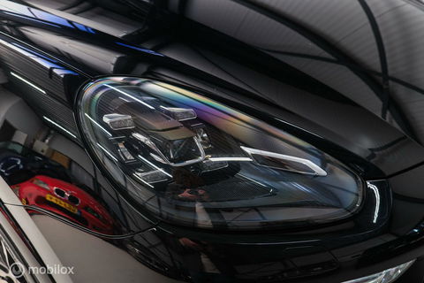 Porsche Cayenne 3.0 E-Hybrid Platinum Edition | Dealer OH | Trekhaak | Stoelkoeling | 360 cam | Panoramadak | Adaptive |