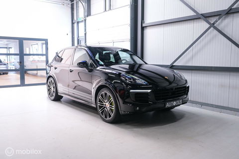 Porsche Cayenne 3.0 E-Hybrid Platinum Edition | Dealer OH | Trekhaak | Stoelkoeling | 360 cam | Panoramadak | Adaptive |