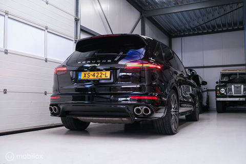 Porsche Cayenne 3.0 E-Hybrid Platinum Edition | Dealer OH | Trekhaak | Stoelkoeling | 360 cam | Panoramadak | Adaptive |