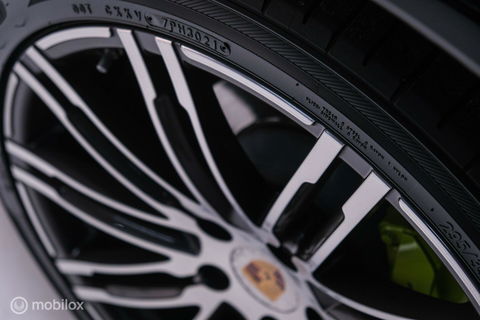 Porsche Cayenne 3.0 E-Hybrid Platinum Edition | Dealer OH | Trekhaak | Stoelkoeling | 360 cam | Panoramadak | Adaptive |