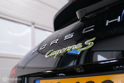 Porsche Cayenne 3.0 E-Hybrid Platinum Edition | Dealer OH | Trekhaak | Stoelkoeling | 360 cam | Panoramadak | Adaptive |