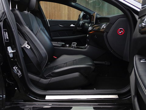 Mercedes-Benz CLS-Klasse Shooting Brake AMG 63S V8 BI-Turbo 586PK 4MATIC / Keramisch / Alcantara / LED