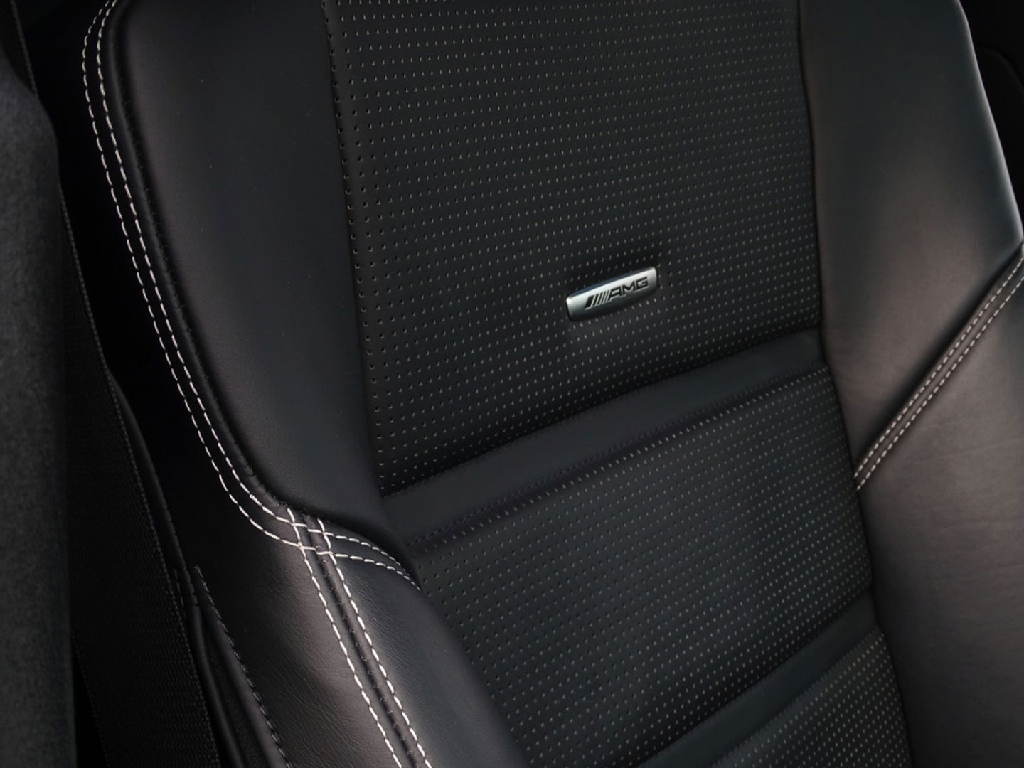 Mercedes-Benz CLS-Klasse Shooting Brake AMG 63S V8 BI-Turbo 586PK 4MATIC / Keramisch / Alcantara / LED