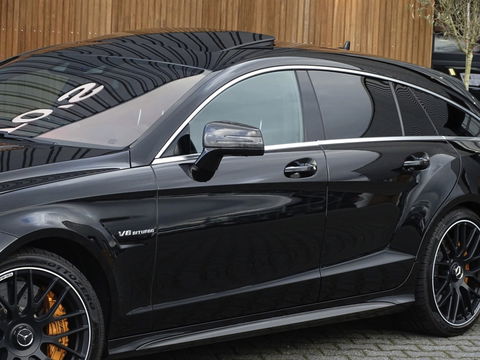 Mercedes-Benz CLS-Klasse Shooting Brake AMG 63S V8 BI-Turbo 586PK 4MATIC / Keramisch / Alcantara / LED