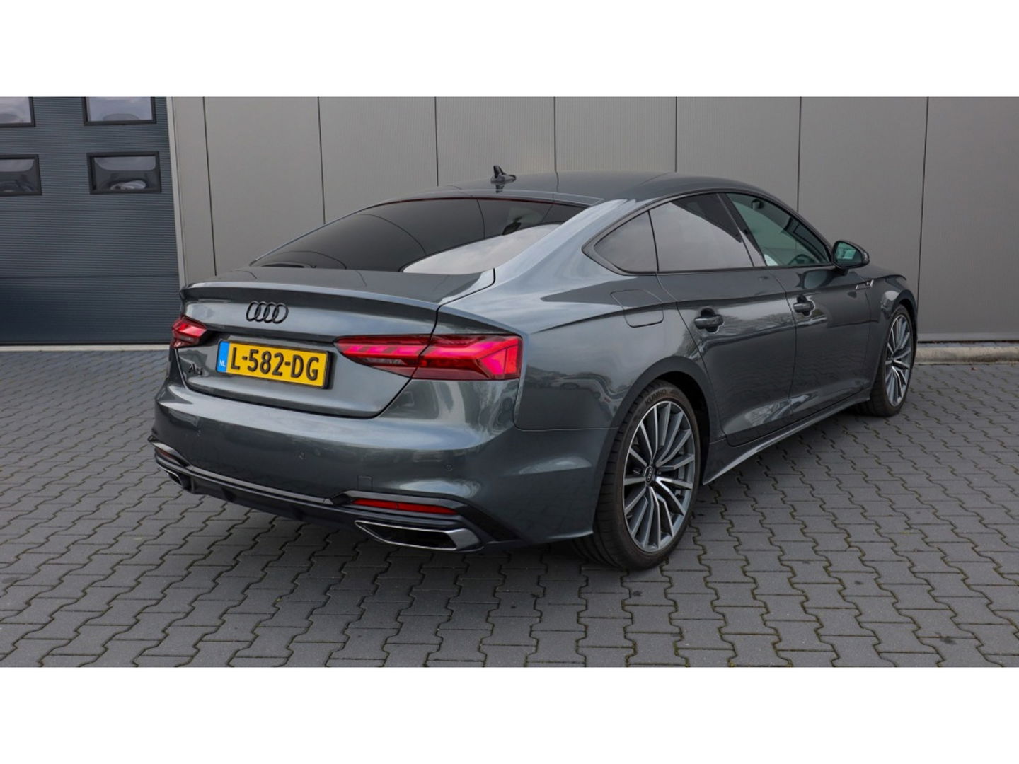 Audi A5 Sportback 35 TFSI S ed. Comp. | 3X S-Line | Matrix | Cruise | Stoelverwarm
