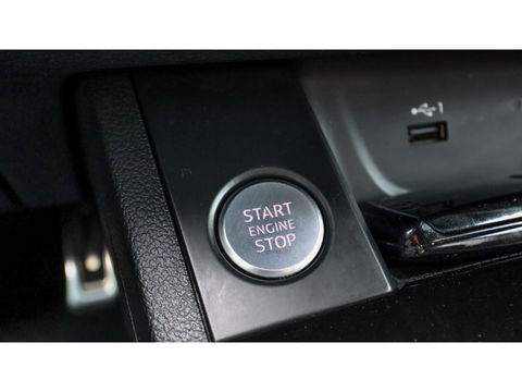 Audi A5 Sportback 35 TFSI S ed. Comp. | 3X S-Line | Matrix | Cruise | Stoelverwarm