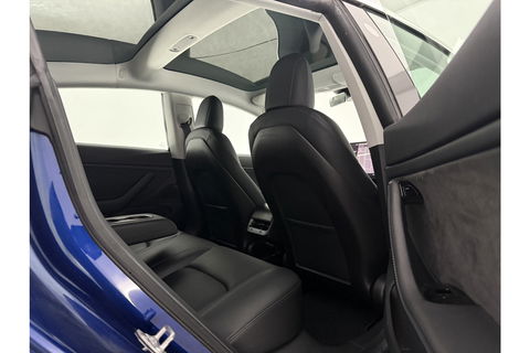 Tesla Model 3 Long Range AWD 75 kWh 351PK | 560KM Actieradius | Elektrisch LED 360Camera Autopilot Pano View 19"LMV Cruise Clima Navi Memory-Seats Leder PDC