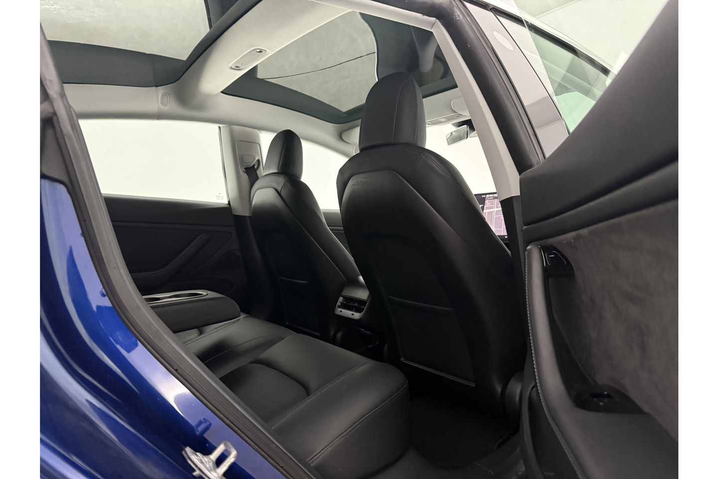 Tesla Model 3 Long Range AWD 75 kWh 351PK | 560KM Actieradius | Elektrisch LED 360Camera Autopilot Pano View 19"LMV Cruise Clima Navi Memory-Seats Leder PDC