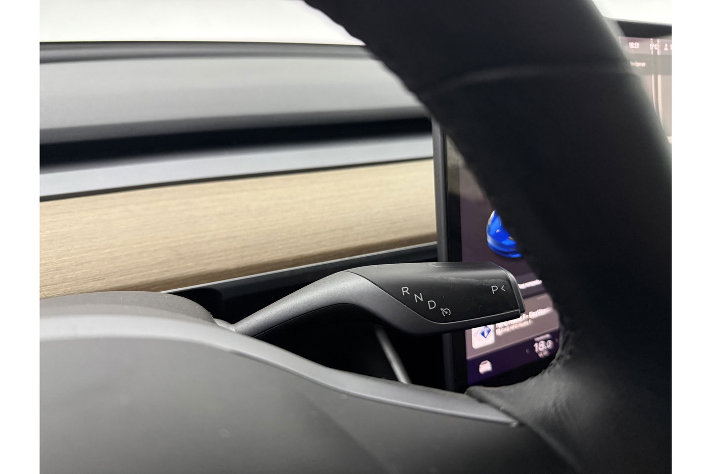 Tesla Model 3 Long Range AWD 75 kWh 351PK | 560KM Actieradius | Elektrisch LED 360Camera Autopilot Pano View 19"LMV Cruise Clima Navi Memory-Seats Leder PDC