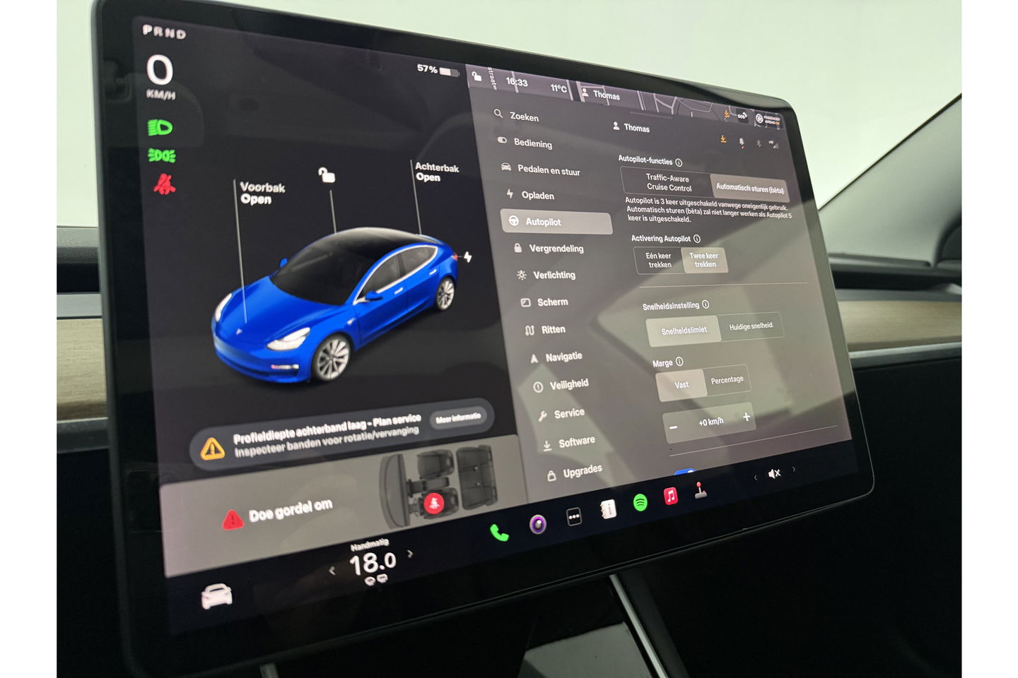 Tesla Model 3 Long Range AWD 75 kWh 351PK | 560KM Actieradius | Elektrisch LED 360Camera Autopilot Pano View 19"LMV Cruise Clima Navi Memory-Seats Leder PDC