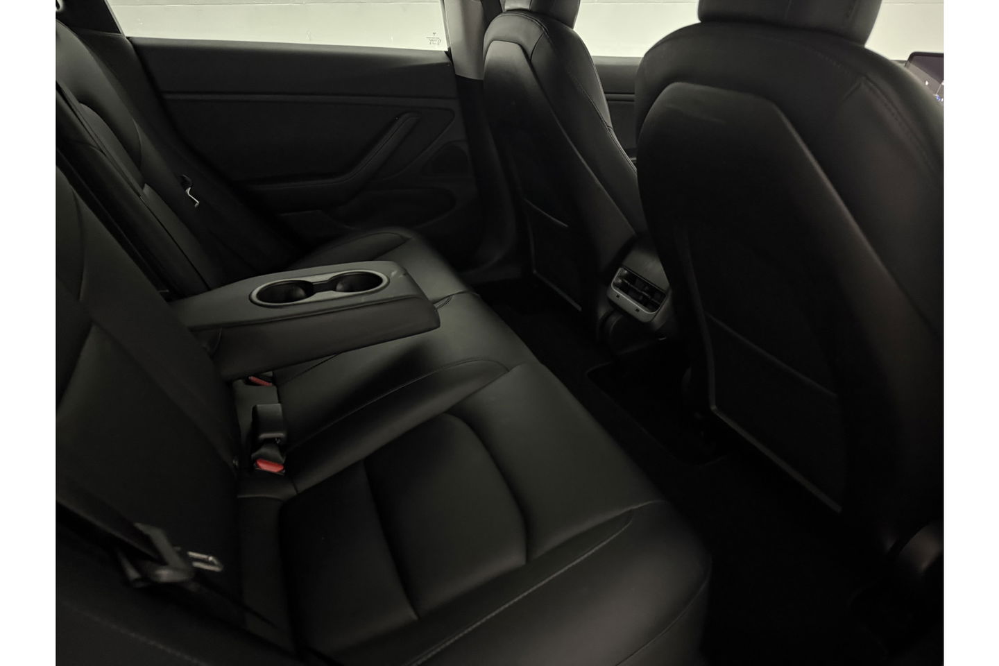 Tesla Model 3 Long Range AWD 75 kWh 351PK | 560KM Actieradius | Elektrisch LED 360Camera Autopilot Pano View 19"LMV Cruise Clima Navi Memory-Seats Leder PDC
