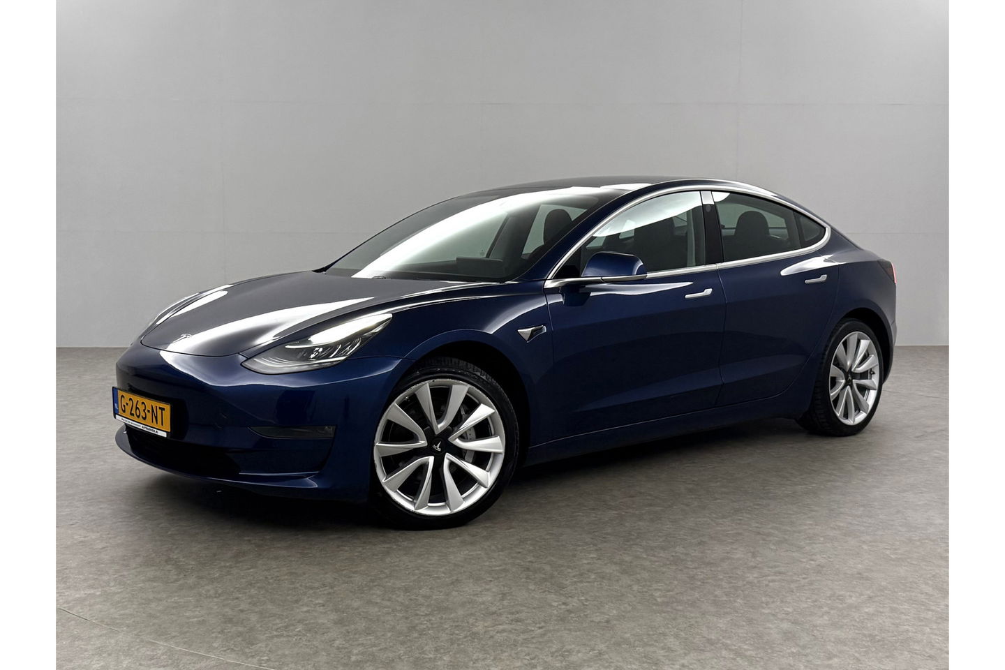 Tesla Model 3 Long Range AWD 75 kWh 351PK | 560KM Actieradius | Elektrisch LED 360Camera Autopilot Pano View 19"LMV Cruise Clima Navi Memory-Seats Leder PDC