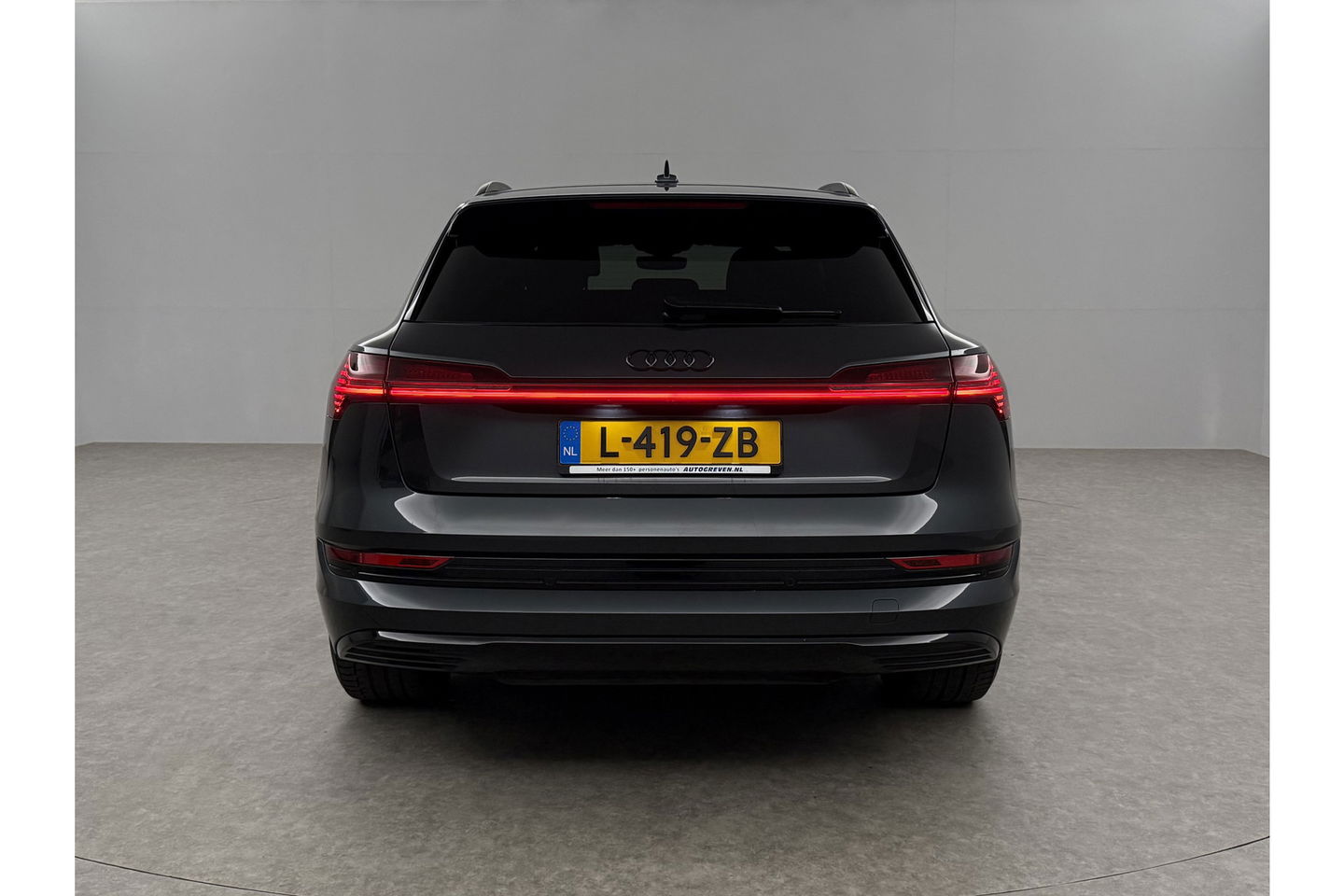 Audi e-tron 50 Quattro Business edition 71 kWh 313PK LED Virtual Clima Cruise Memory-Seats Navi 20"LMV PDC