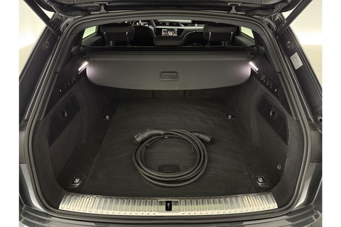 Audi e-tron 50 Quattro Business edition 71 kWh 313PK LED Virtual Clima Cruise Memory-Seats Navi 20"LMV PDC