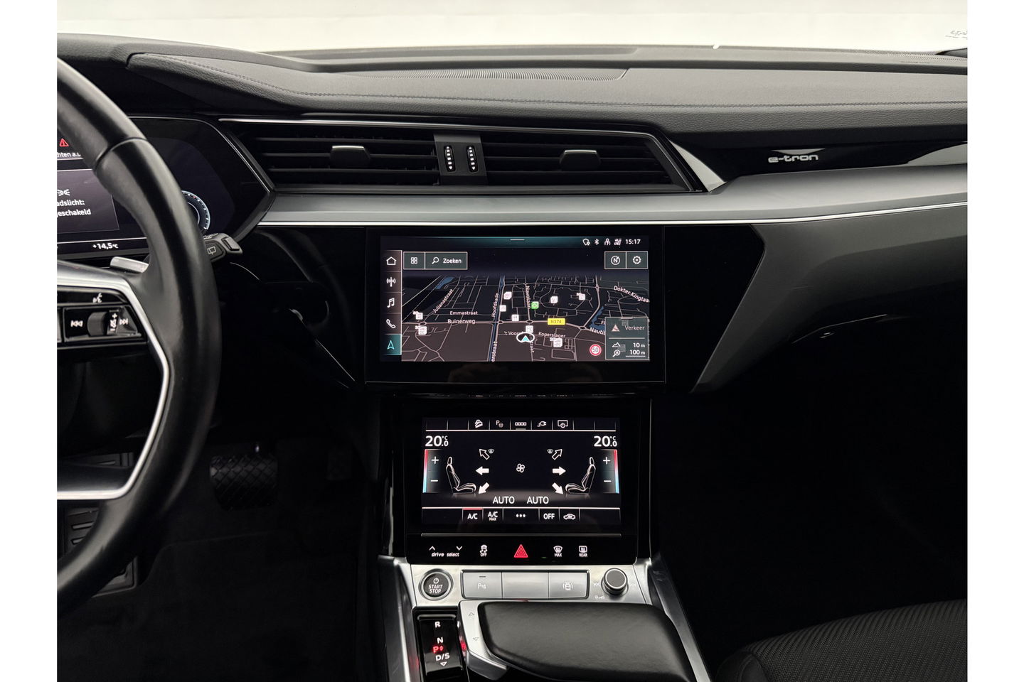 Audi e-tron 50 Quattro Business edition 71 kWh 313PK LED Virtual Clima Cruise Memory-Seats Navi 20"LMV PDC
