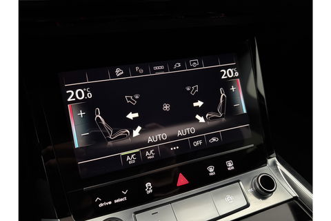 Audi e-tron 50 Quattro Business edition 71 kWh 313PK LED Virtual Clima Cruise Memory-Seats Navi 20"LMV PDC