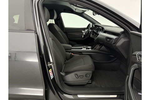 Audi e-tron 50 Quattro Business edition 71 kWh 313PK LED Virtual Clima Cruise Memory-Seats Navi 20"LMV PDC