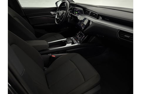Audi e-tron 50 Quattro Business edition 71 kWh 313PK LED Virtual Clima Cruise Memory-Seats Navi 20"LMV PDC