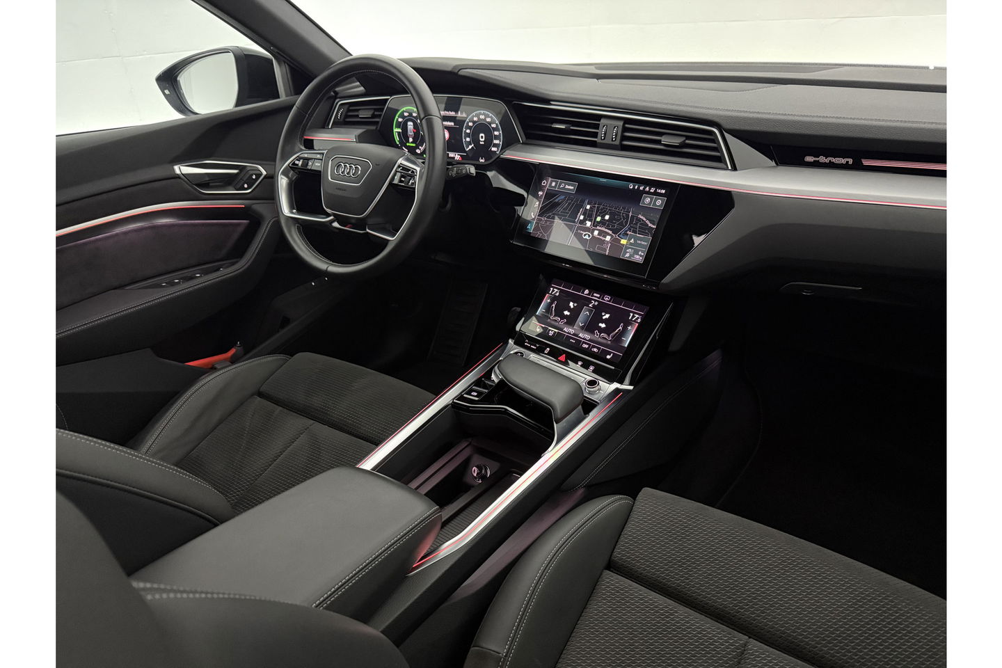 Audi e-tron 50 Quattro S Line 71 kWh 313PK Pano Sfeer Carplay LED 21''LMV Virtual Camera Clima Cruise Navi PDC Memory-seat