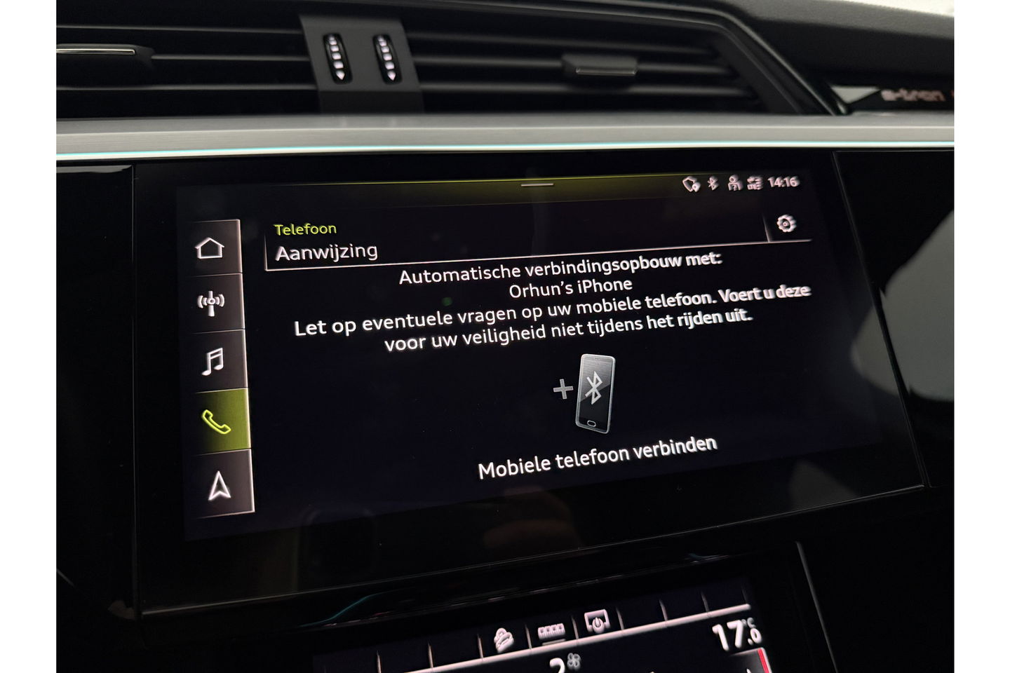 Audi e-tron 50 Quattro S Line 71 kWh 313PK Pano Sfeer Carplay LED 21''LMV Virtual Camera Clima Cruise Navi PDC Memory-seat