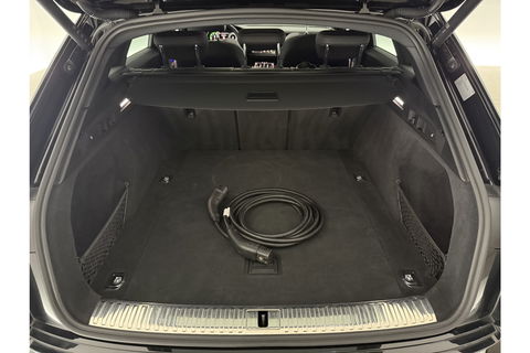 Audi e-tron 50 Quattro S Line 71 kWh 313PK Pano Sfeer Carplay LED 21''LMV Virtual Camera Clima Cruise Navi PDC Memory-seat