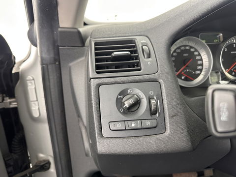 Volvo C70 Convertible 2.0D Summum Aut. *NAPPA-FULL-LEATHER | BI-XENON | NAVI-FULLMAP | MEMORY-PACK | ECC | PDC | CRUISE | TOWBAR | AIRSCARF | COMFORT-SEATS | 17''ALU*