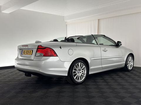 Volvo C70 Convertible 2.0D Summum Aut. *NAPPA-FULL-LEATHER | BI-XENON | NAVI-FULLMAP | MEMORY-PACK | ECC | PDC | CRUISE | TOWBAR | AIRSCARF | COMFORT-SEATS | 17''ALU*