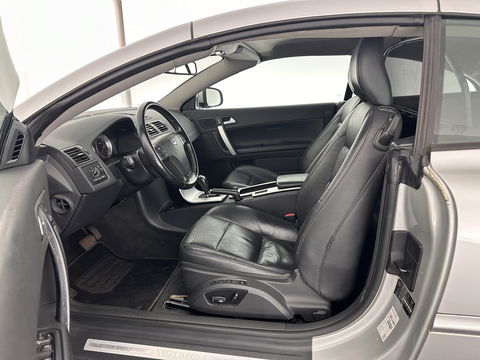 Volvo C70 Convertible 2.0D Summum Aut. *NAPPA-FULL-LEATHER | BI-XENON | NAVI-FULLMAP | MEMORY-PACK | ECC | PDC | CRUISE | TOWBAR | AIRSCARF | COMFORT-SEATS | 17''ALU*