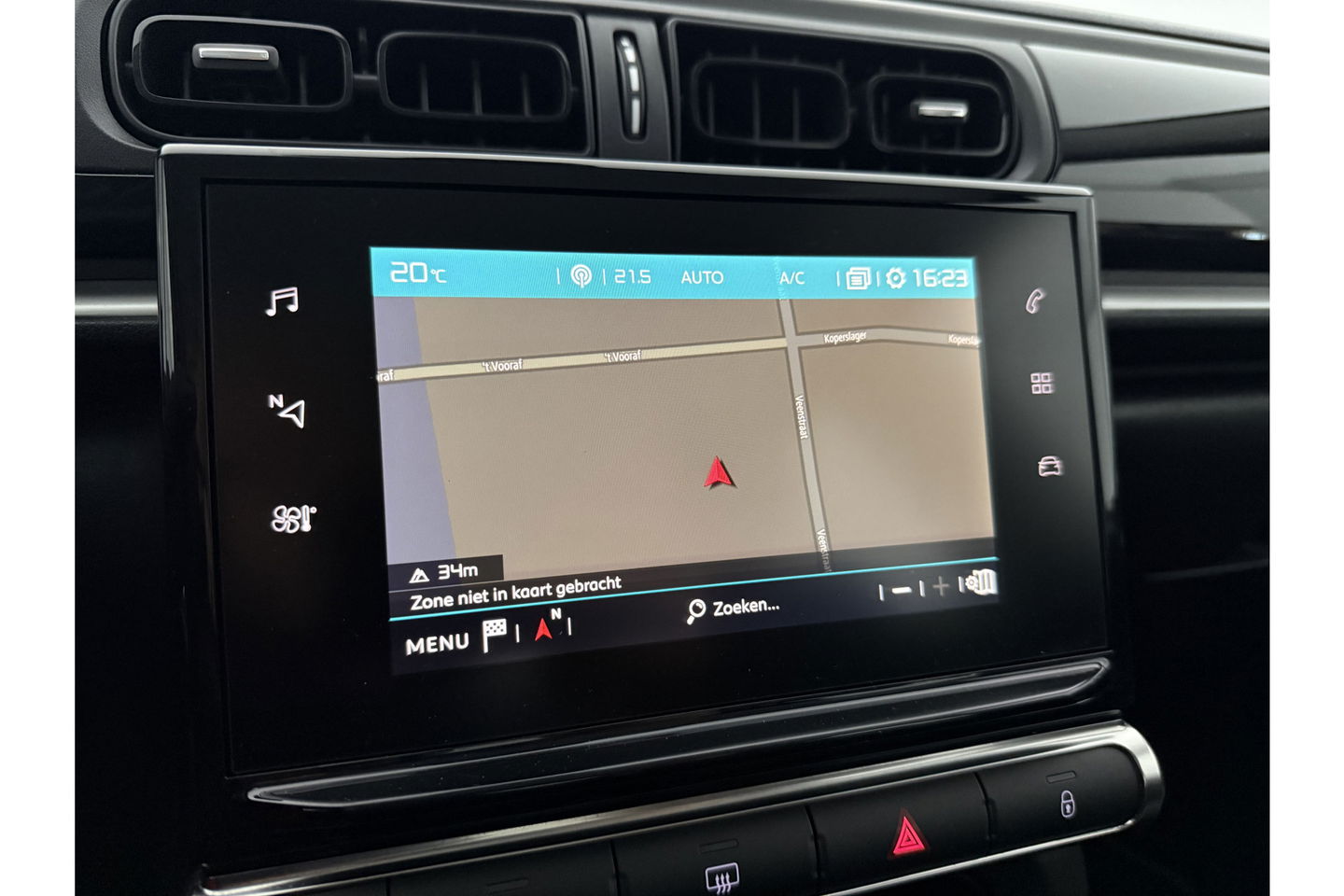 Citroën C3 1.2 PureTech Clima LED Cruise Trekhaak Carplay 16"LMV Navi PDC