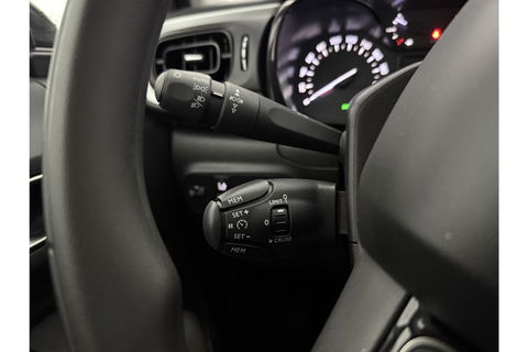 Citroën C3 1.2 PureTech Clima LED Cruise Trekhaak Carplay 16"LMV Navi PDC
