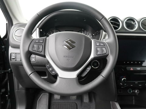 Suzuki Vitara 1.4 Boosterjet Black Rhino Smart Hybrid