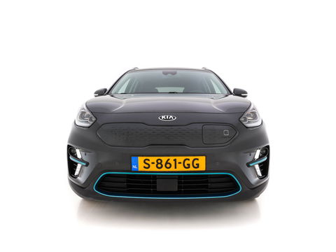 Kia e-Niro DynamicPlusLine 64 kWh [ 3-Fase ] (INCL-BTW) Aut. *FULL-LEATHER | NAVI-FULLMAP | DAB | ADAPT.CRUISE | BLINDSPOT | CAMERA | HEATED/COOLED-COMFORTSEATS | KEYLESS | JBL-SOUND | MEMORY-PACK | DIGI-COCKPIT | SHIFT-PADDLES | ...